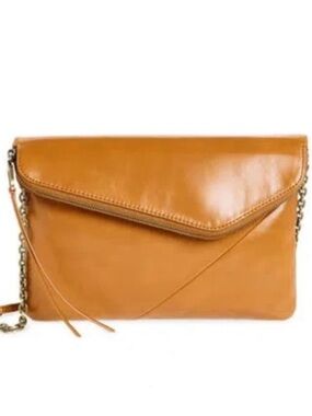 НОВО Jessa Glossy Leather Shoulder Bag & Envelope Clutch Color Honey Tan NWT
